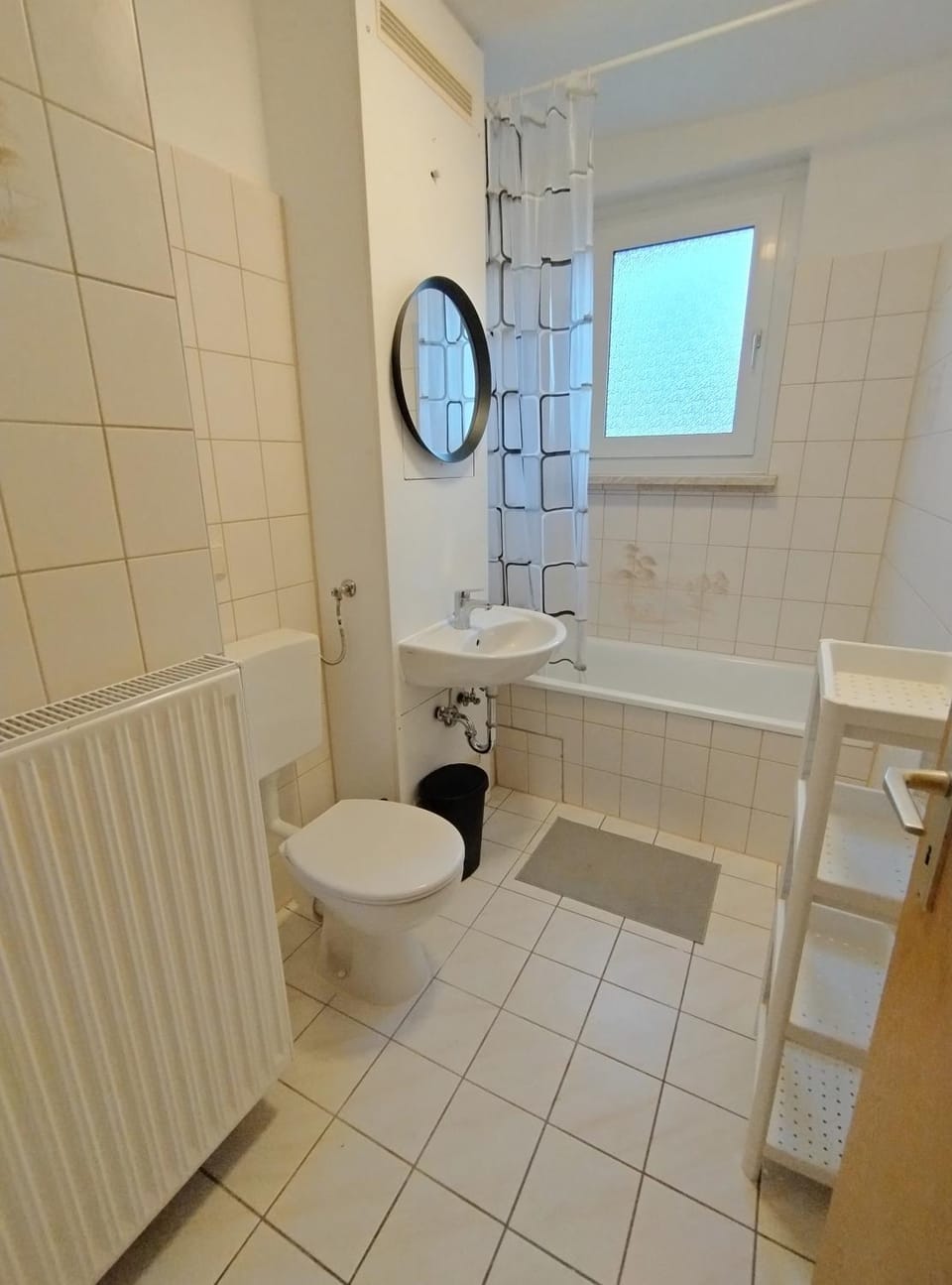 Shower, Toilet, Bathroom, Bath