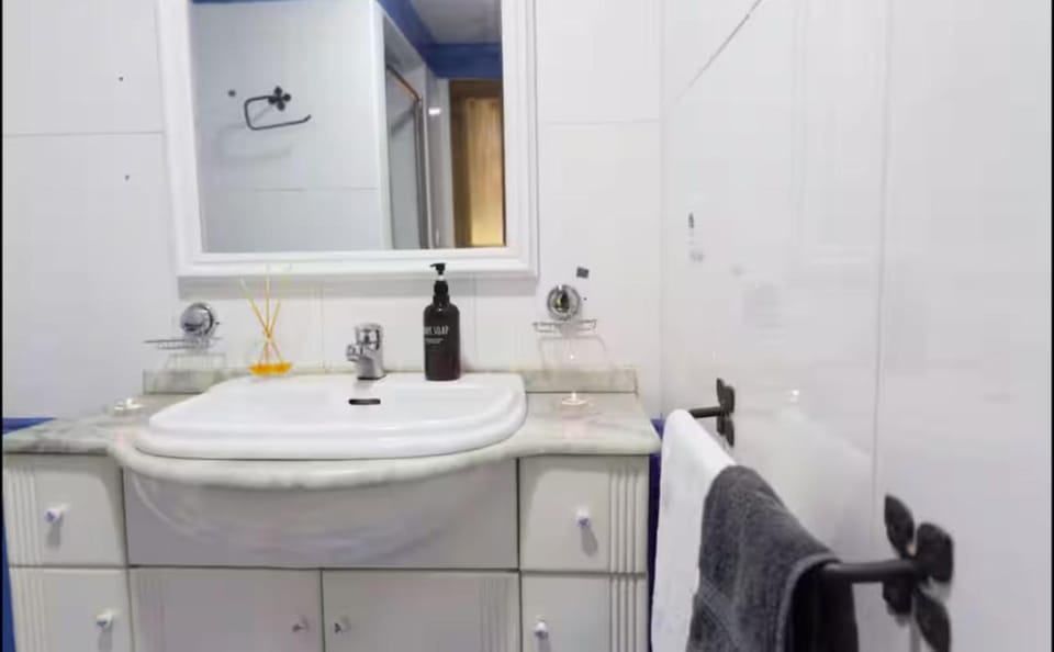 Habitación con baño compartido en Alicante 2 Agost Bed and Breakfast in Alicante