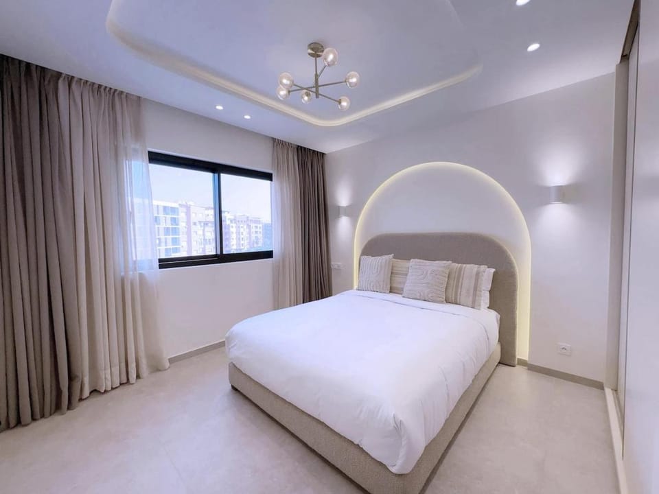 Modern & luxurious apartment in Victor Hugo, Marrakech Apartment in Marrakesh