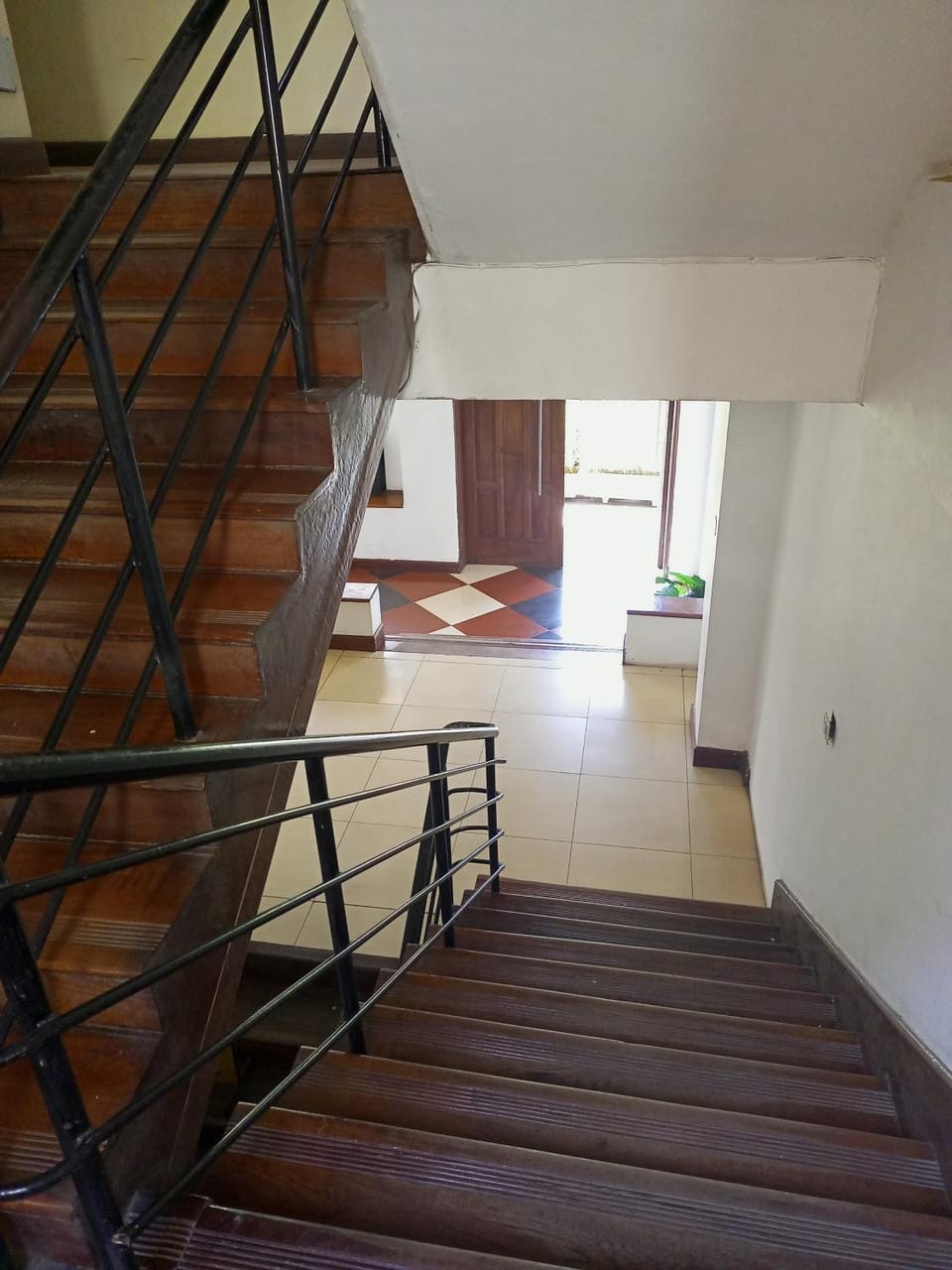 Executive Express Rooftop Pool suites- Ngara Hotel in Nairobi