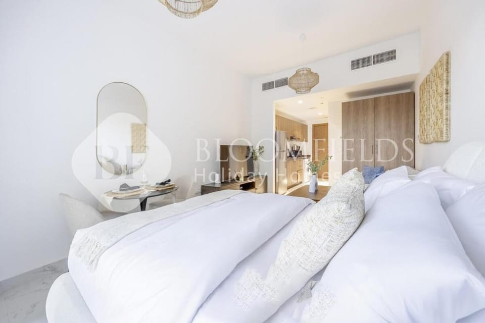 Bloomfields Studio in Oasis Apartment in Abu Dhabi