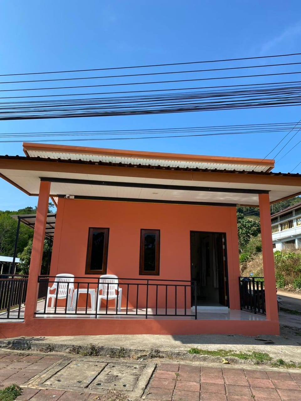 Orange House Baan Klongnin House in Krabi Changwat
