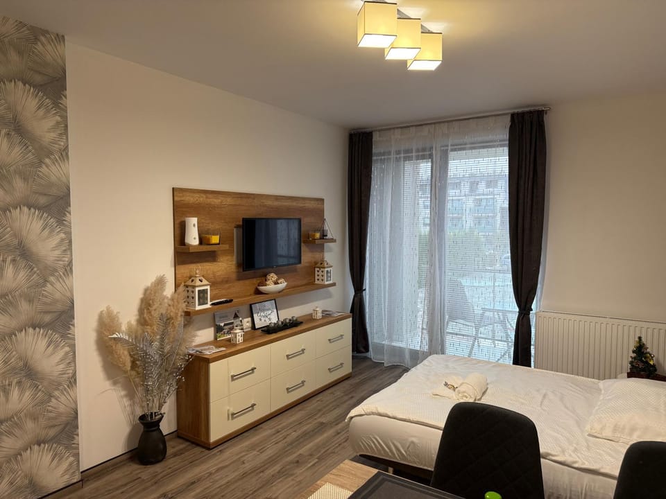 Crystal R31 Relax Apartment in Hungary