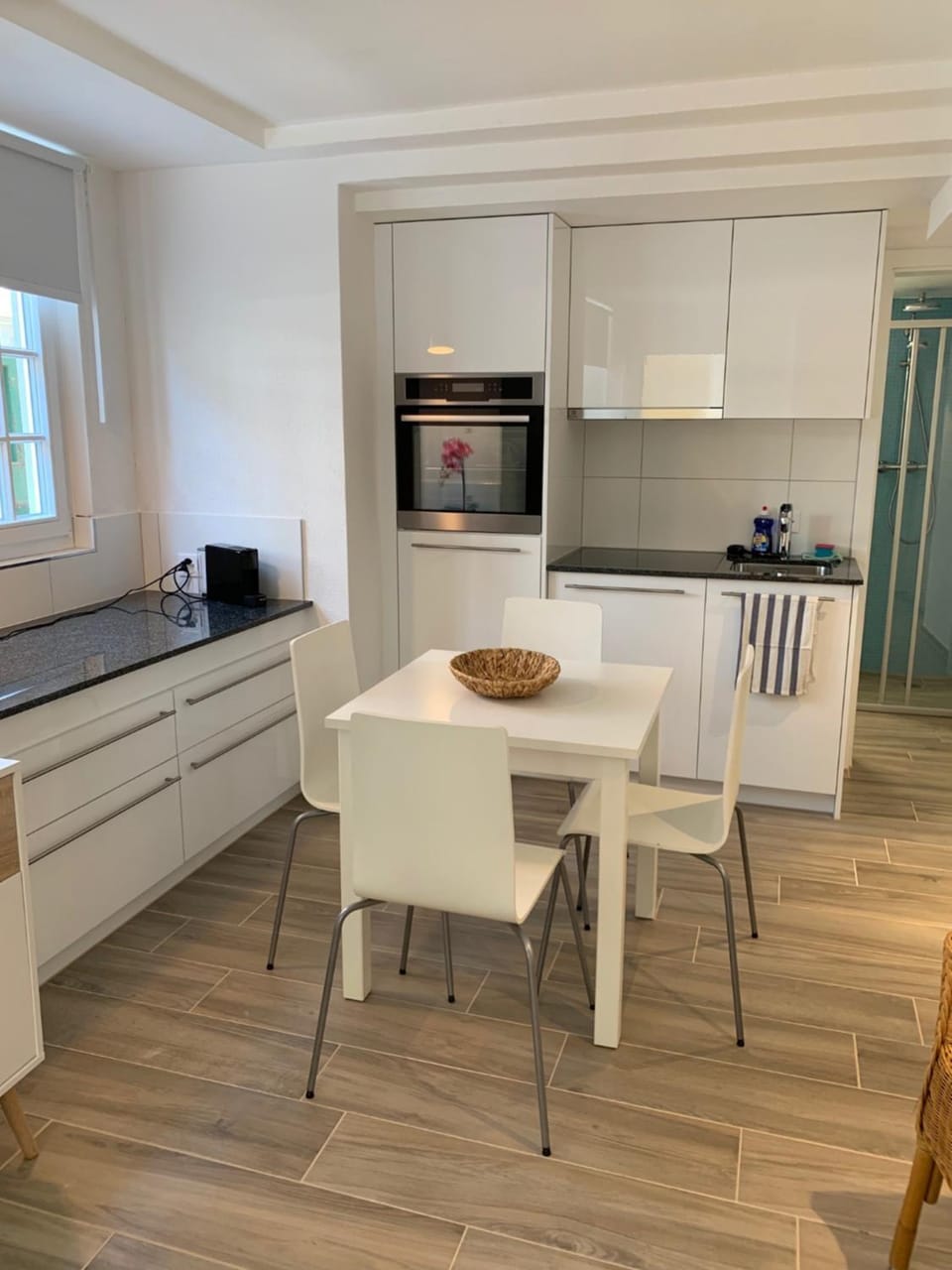 Kitchen or kitchenette, Dining area, dishwasher, oven, stove, toaster