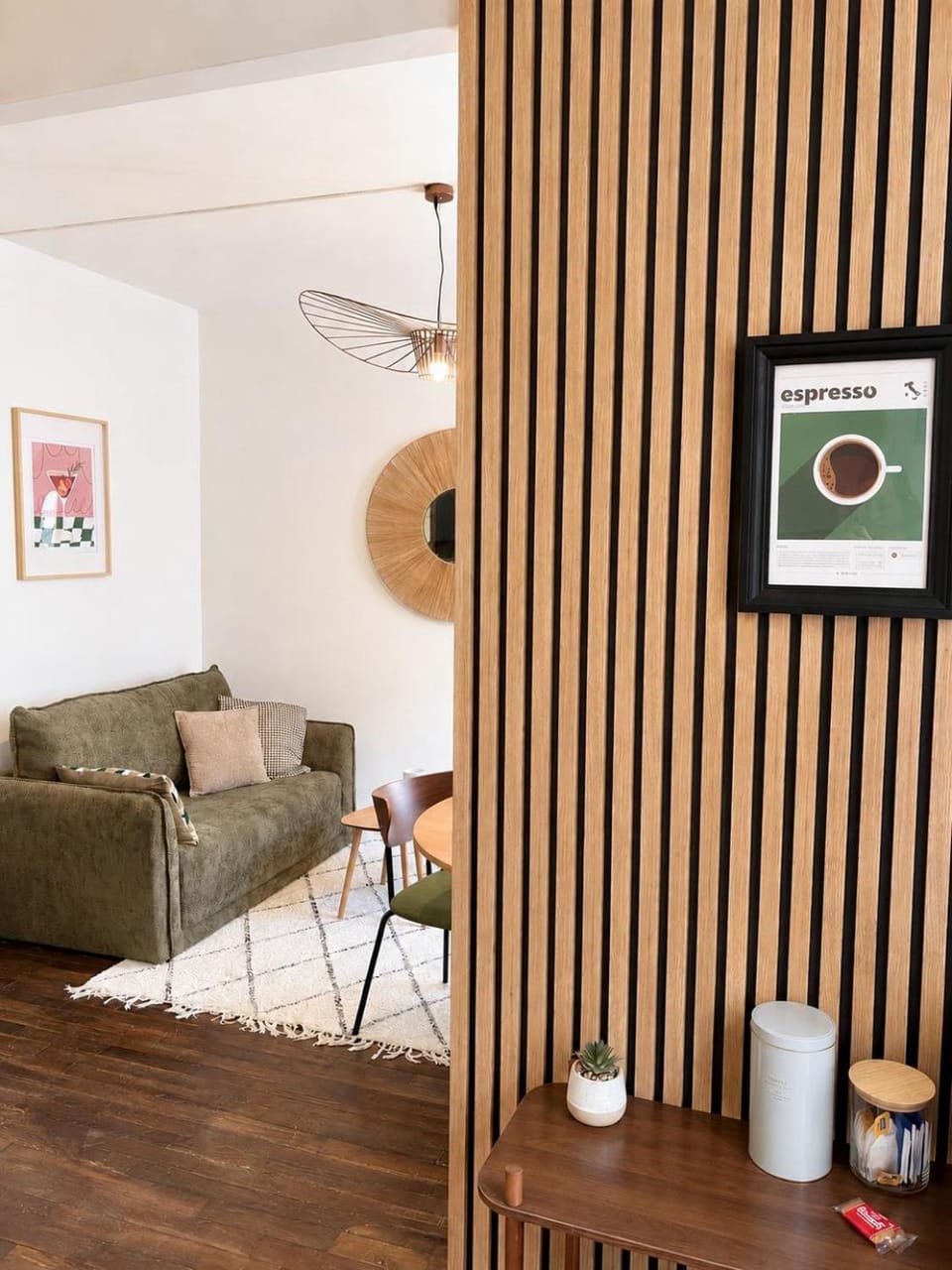 TV and multimedia, Living room, Seating area, Dining area, kitchen