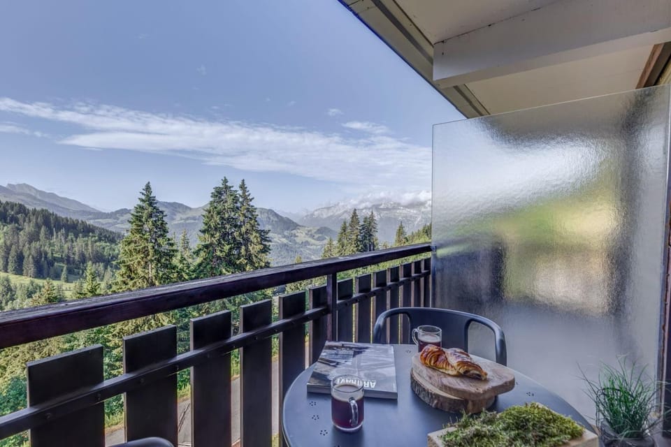 Natural landscape, View (from property/room), Balcony/Terrace, Mountain view
