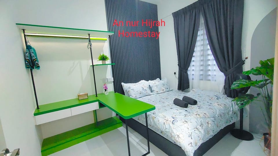 Homestay Annur Hijrah Seri Iskandar Near UiTM ,UTP Apartment in Perak Tengah District