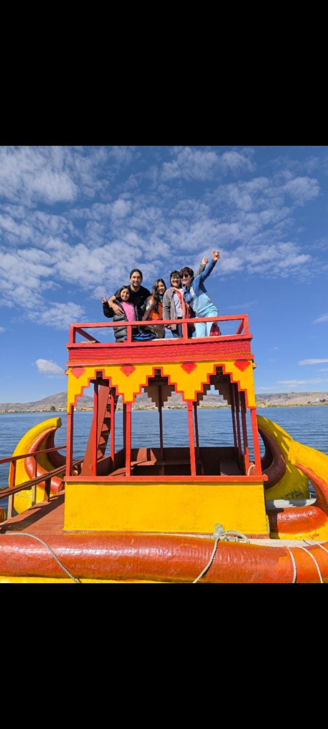 Mary Titicaca lodge uros Nature lodge in Puno
