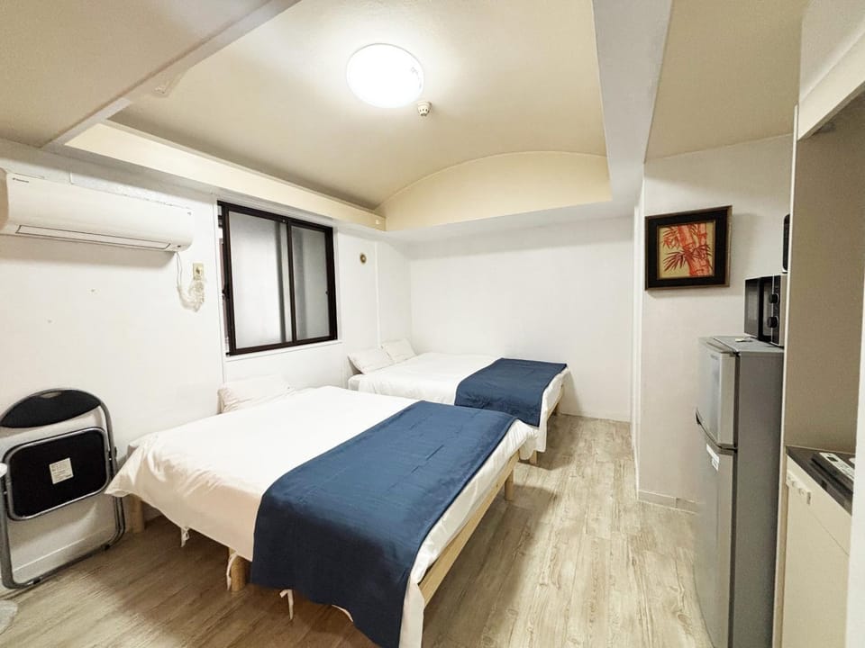 Bed, Kitchen or kitchenette, Photo of the whole room, Bedroom, air conditioner