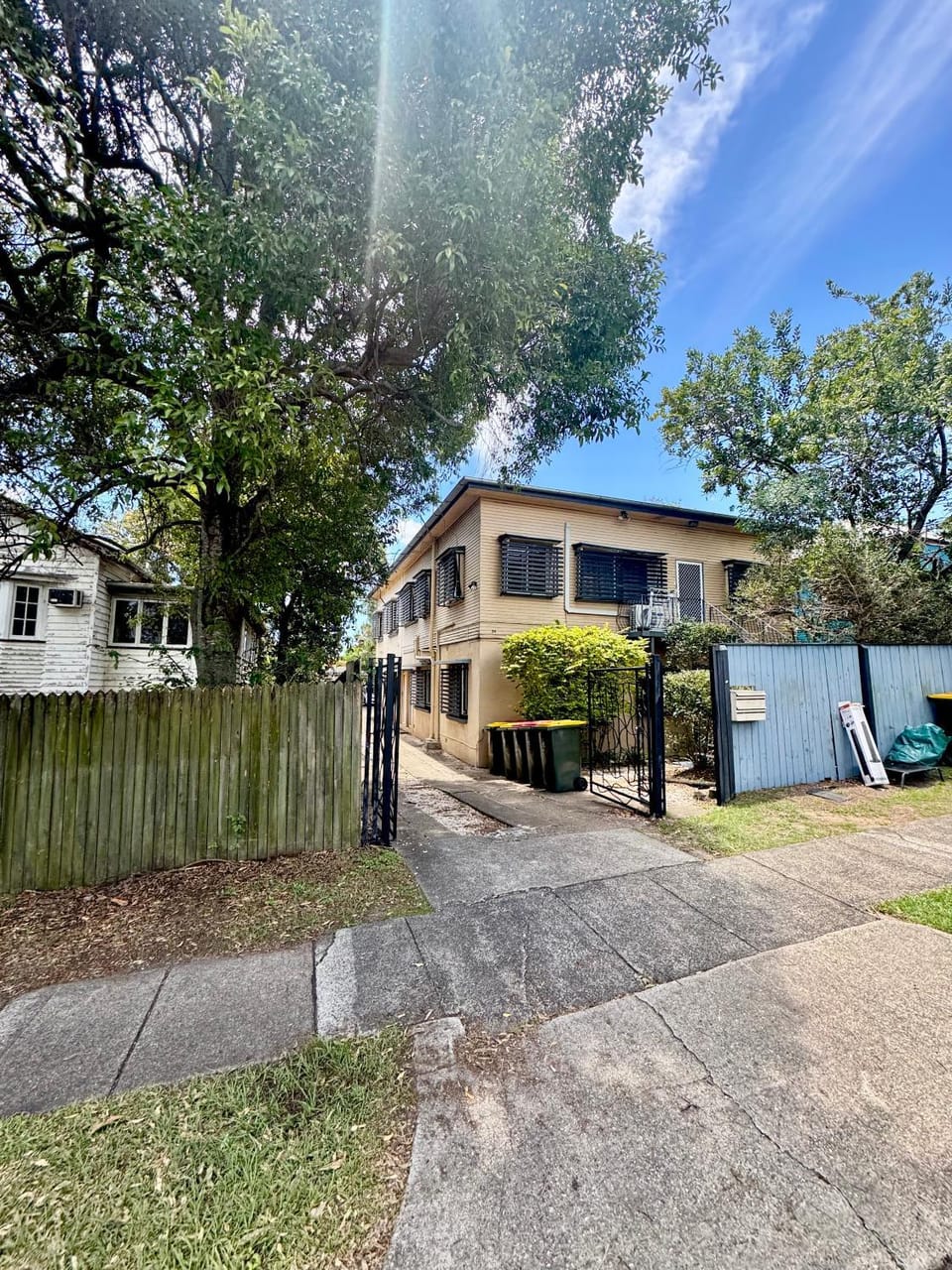 Studio Room Ensuite bathroom with separate Entrance Brisbane City Apartment in Brisbane