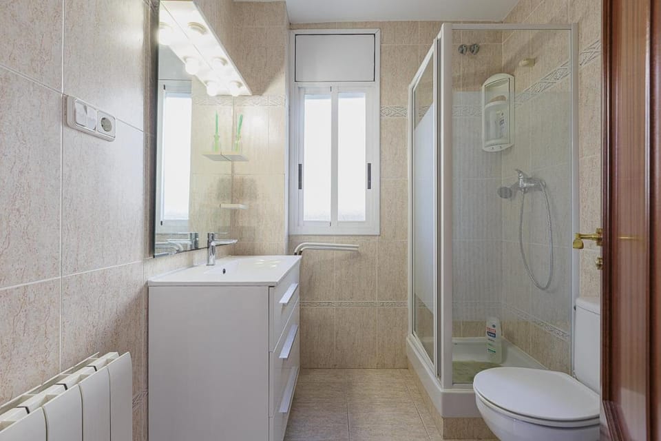 Fantástica casa con piscina en Vilanova i la Geltrú House in Garraf