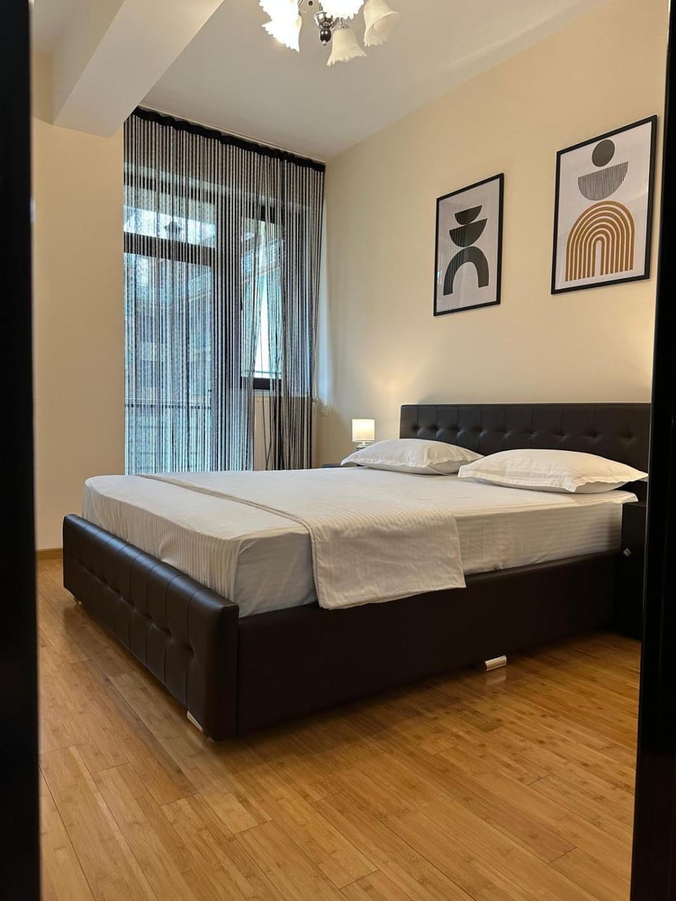 Green Accommodation in Iassy Copou Park Stadium and Hospitals Apartment in Romania