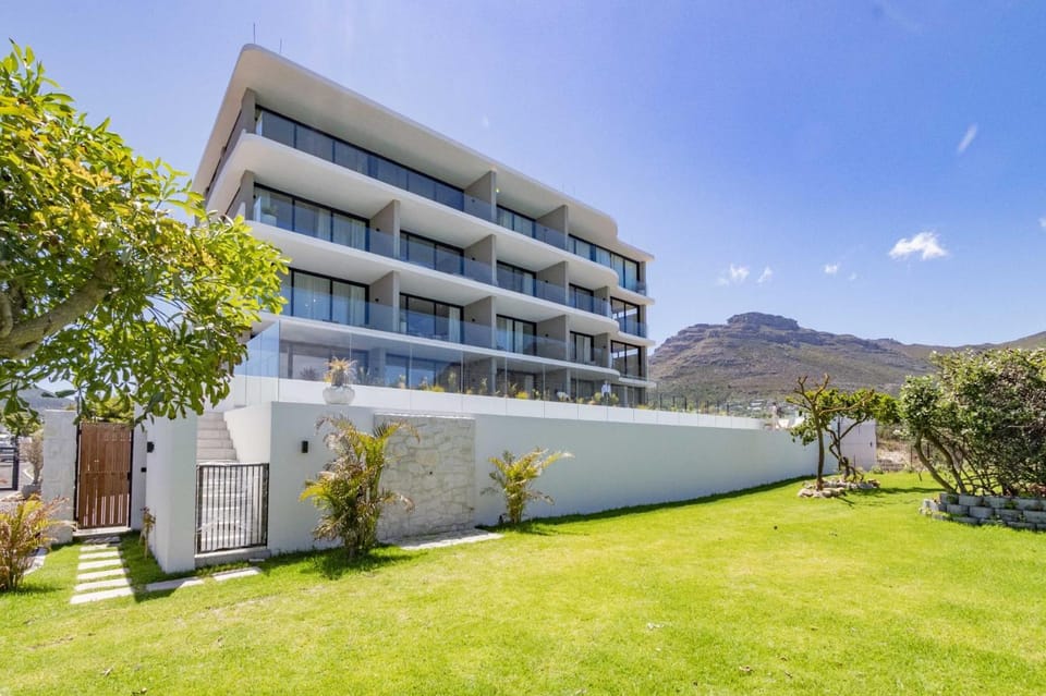 The Beach House Hout Bay Apartment in Cape Town