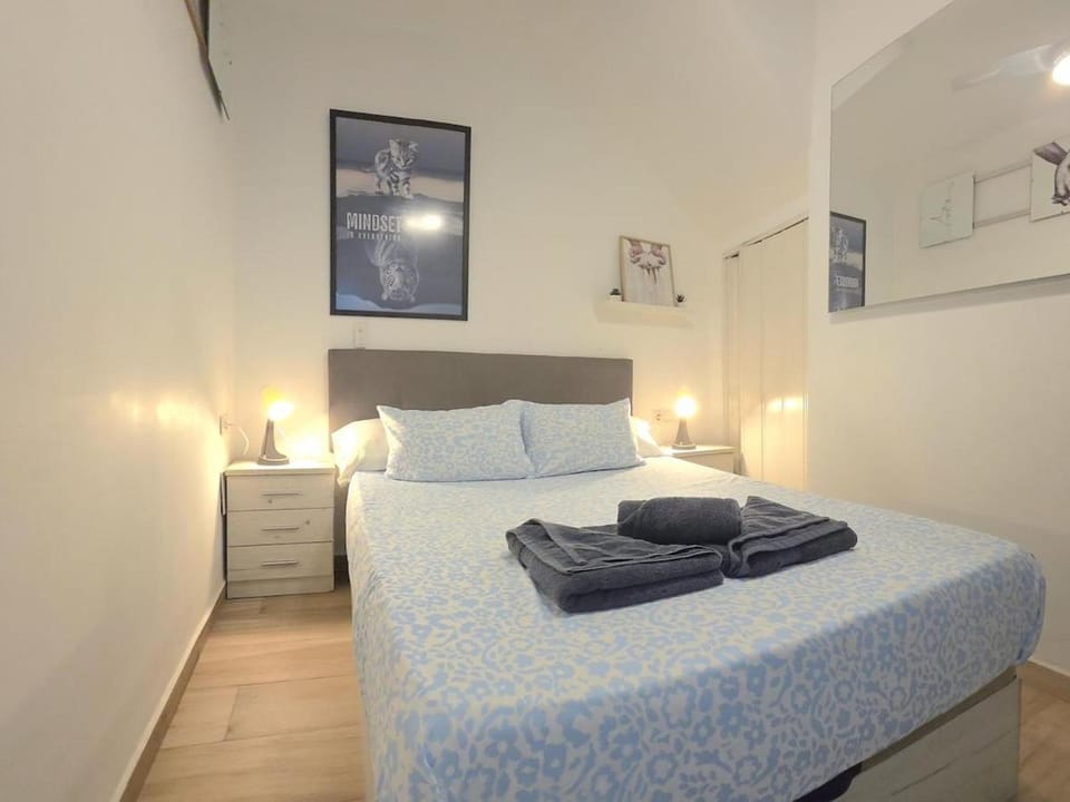 Pearl One Bedroom Full KitchenApartment City Center BY NAMASTE ELITE Apartment in Torremolinos