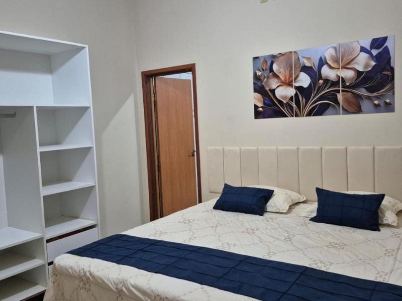 Toilet, Bedroom