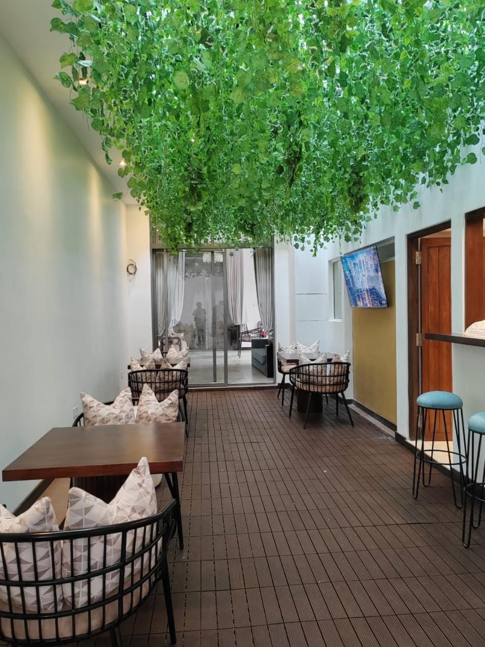 Lounge or bar, Seating area