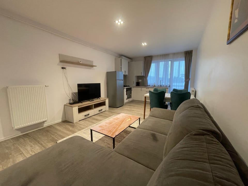 Sunny London Accomodation Apartment in Romania