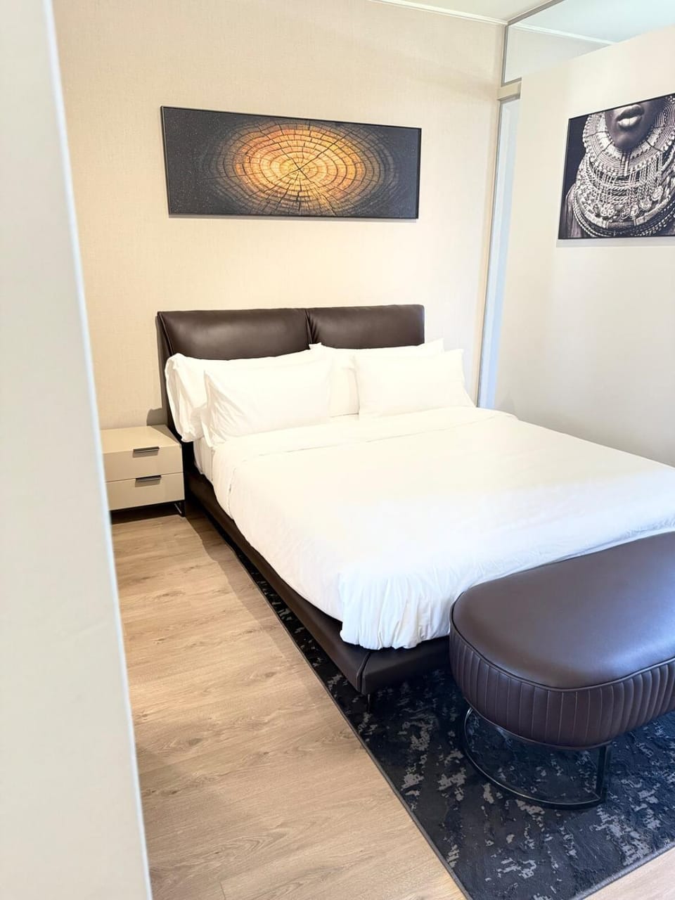 628 One Rosebank with On-Site Rooftop Restaurant Apartment in Johannesburg