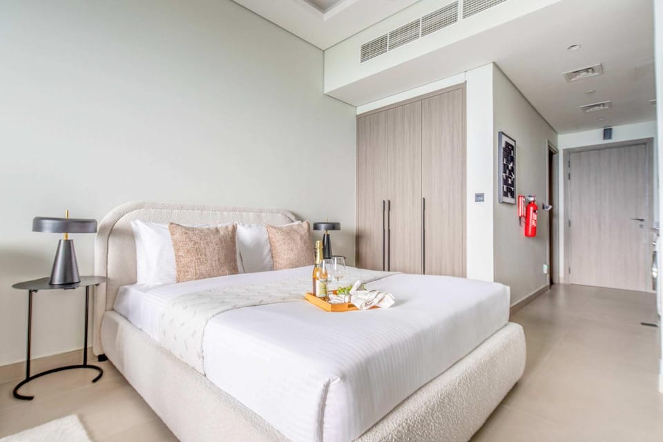 Bed, wardrobe