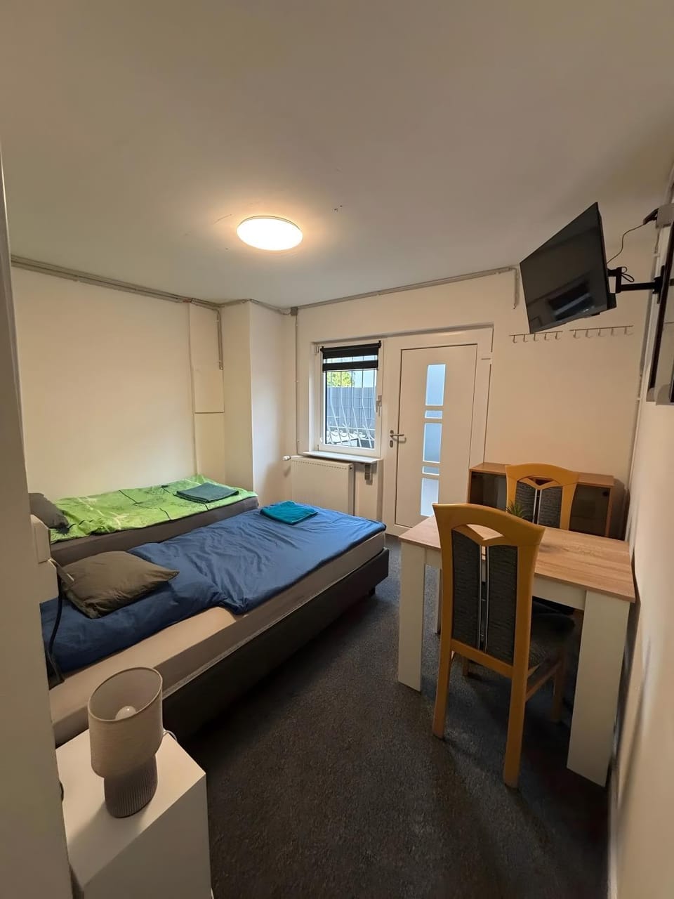 Property building, Living room, Bedroom
