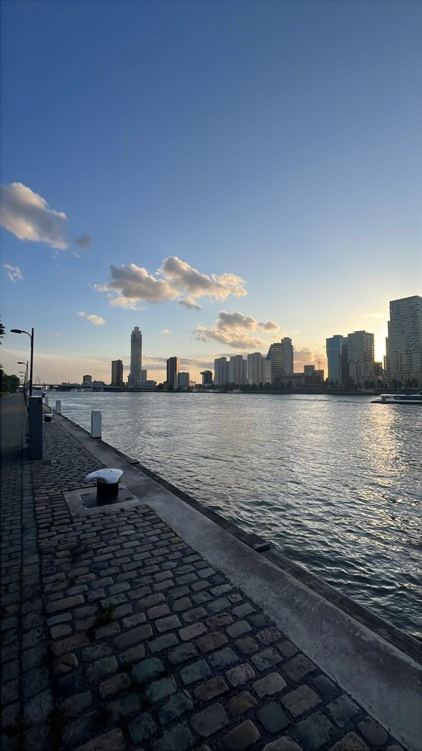 City view, River view