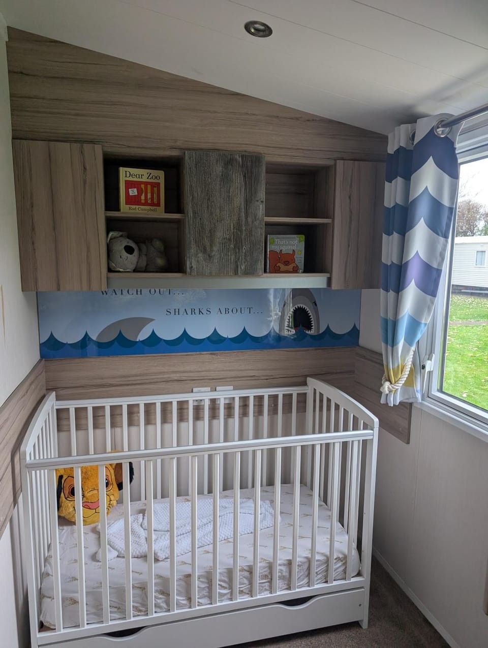 cot