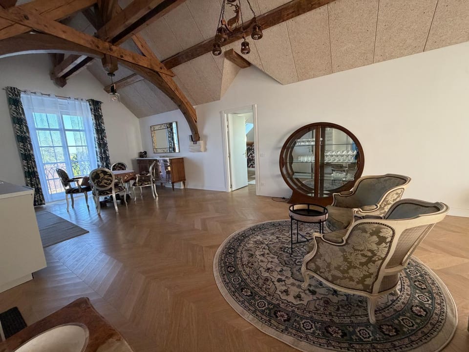 Le Manoir du Bonheur Villa in Île-de-France