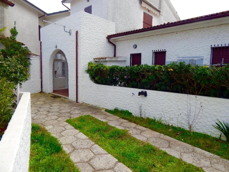 M107 - Marcelli, trilocale con giardino a 200mt dal mare Apartment in Marcelli