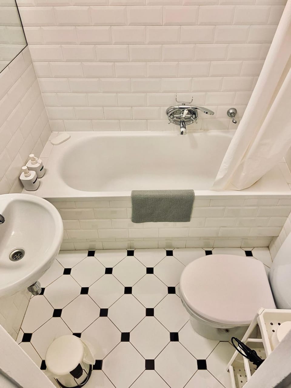 Bathroom, Bath