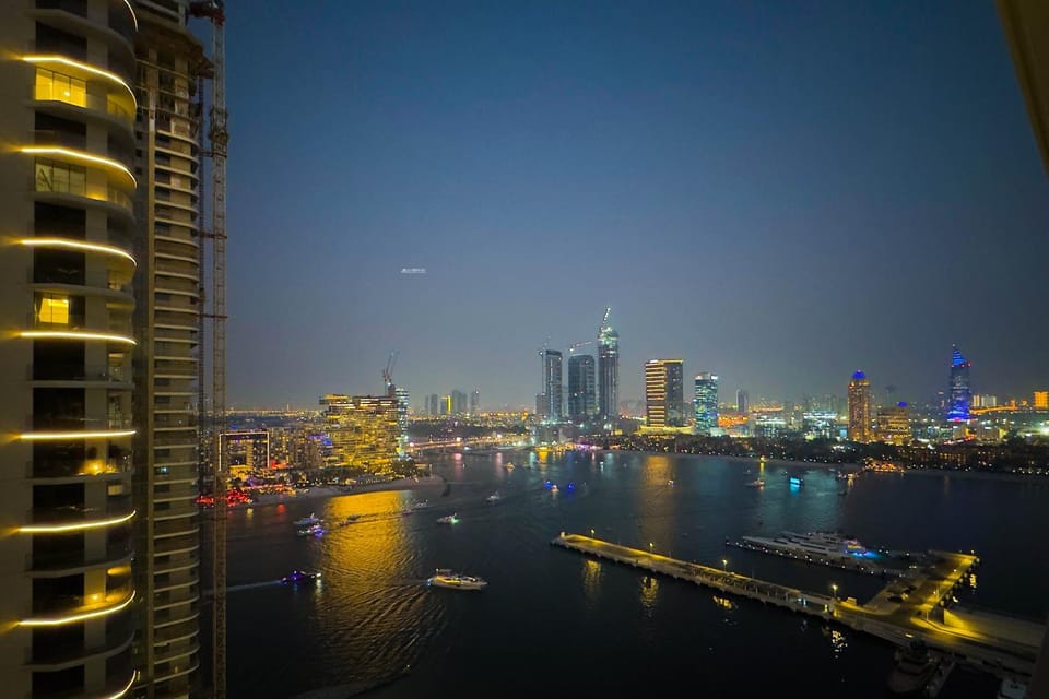 Property building, Night, Natural landscape, City view, Lake view, River view, Sea view