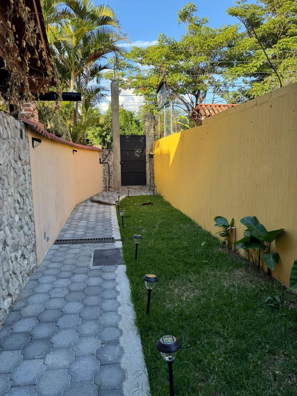 Apartamentos Casa Marco Polo Apartment in Panajachel