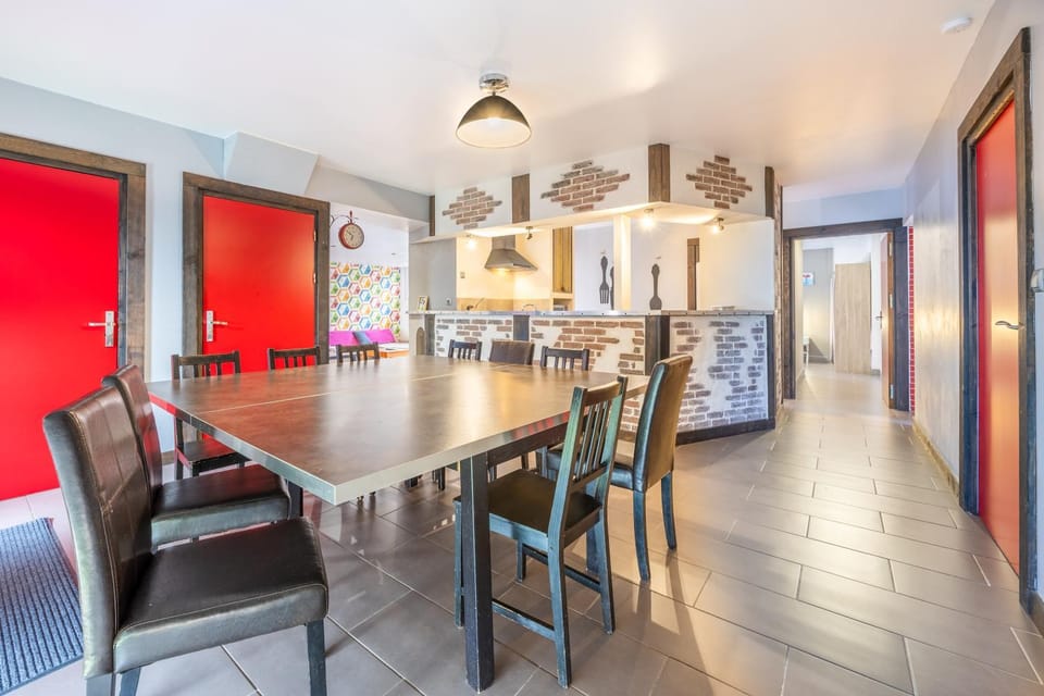 Property building, Living room