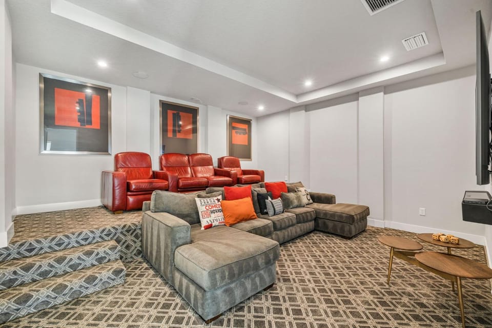 Luxe Palms at Bears Den-TB032 Villa in Four Corners
