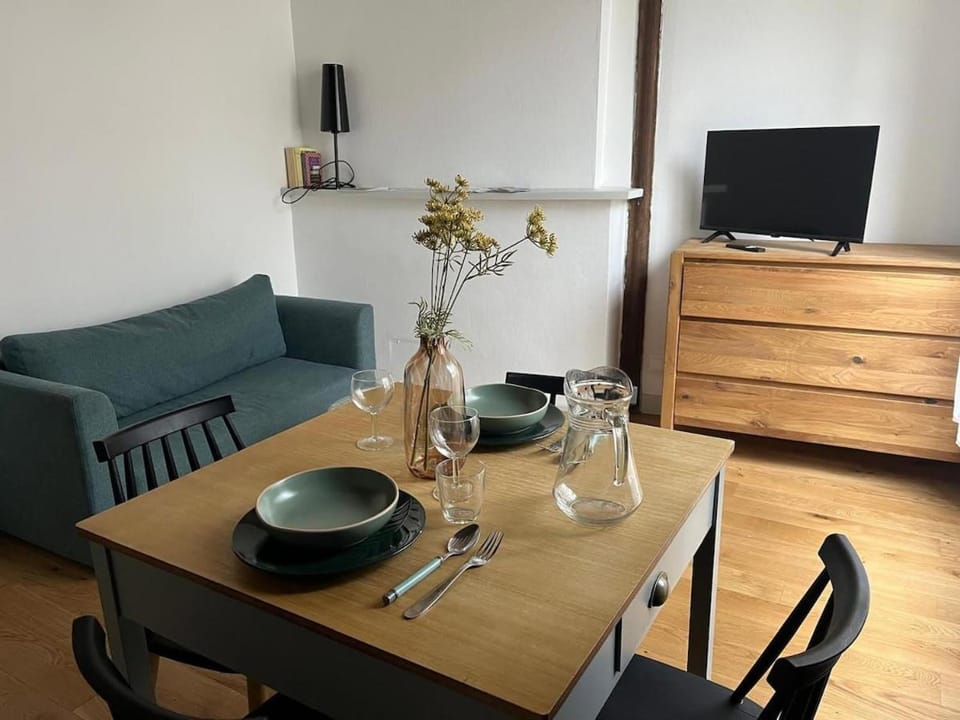 T2 Centre ville - rdc Apartment in Angers