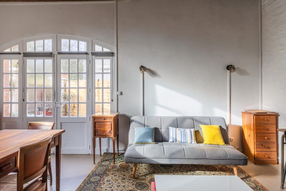 Property building, Living room