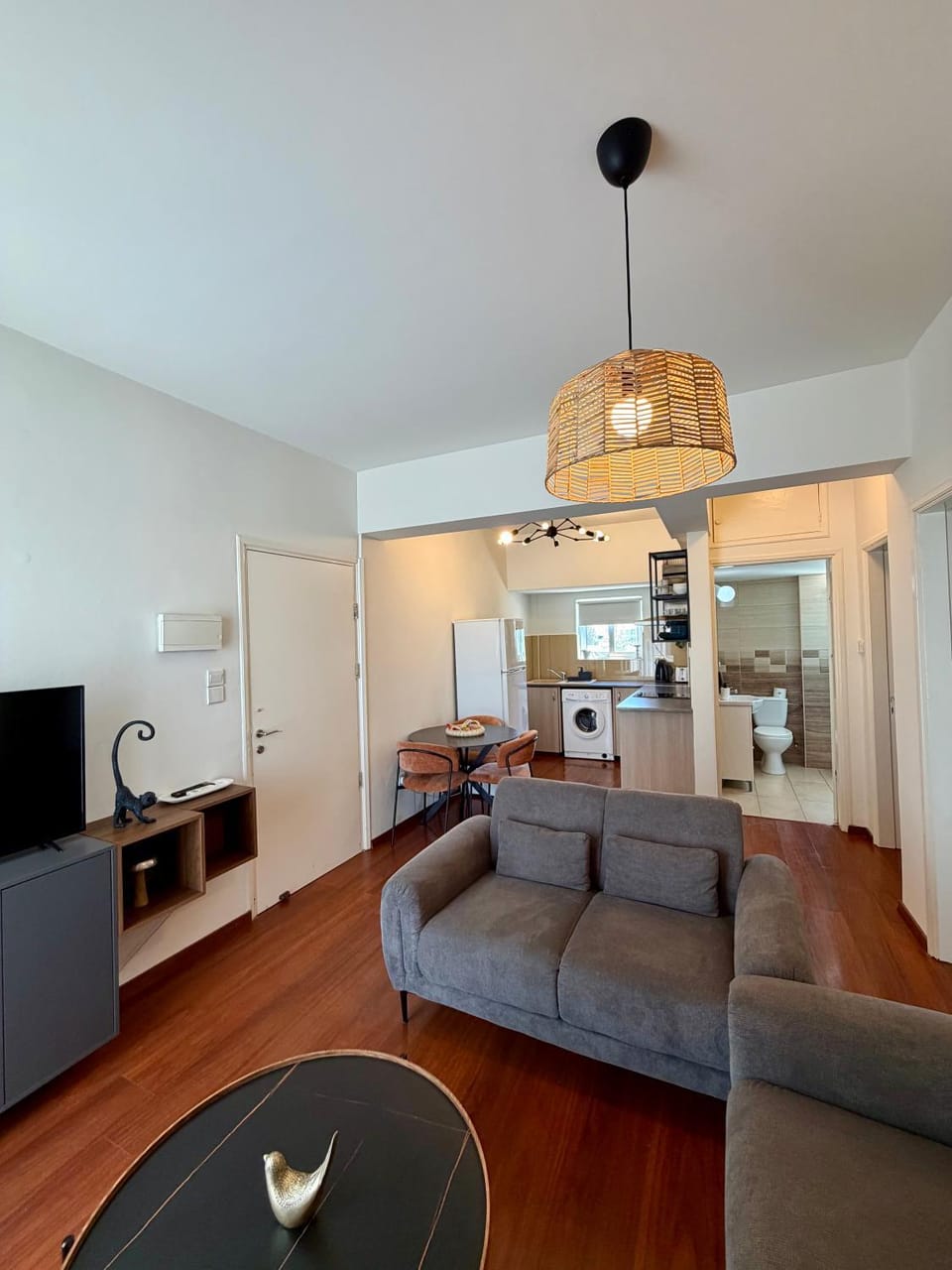 Relax Beach Apartment Apartment in Oroklini