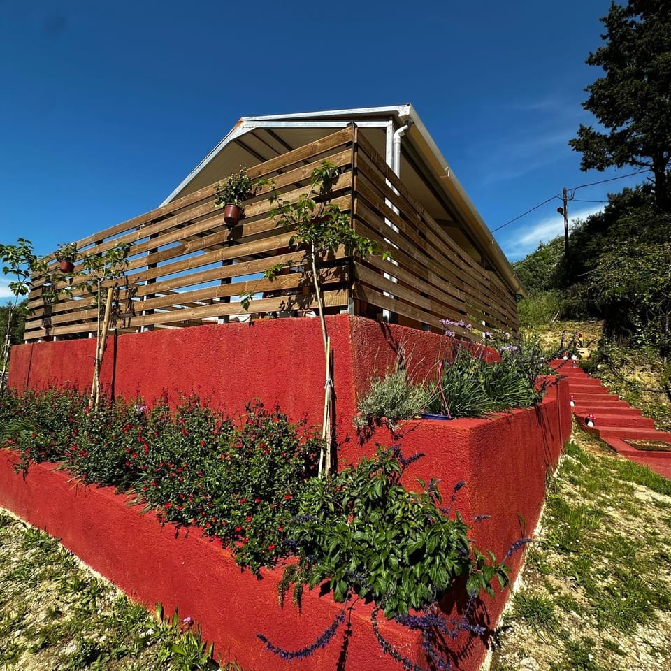 The Little Dream - Small wooden paradise near the sea House in Corfu, Greece