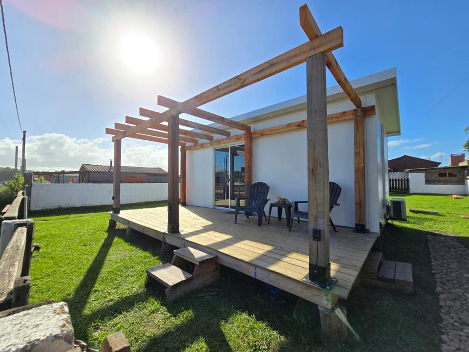 Patio, Off site