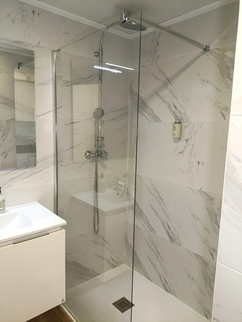 Shower, Bathroom