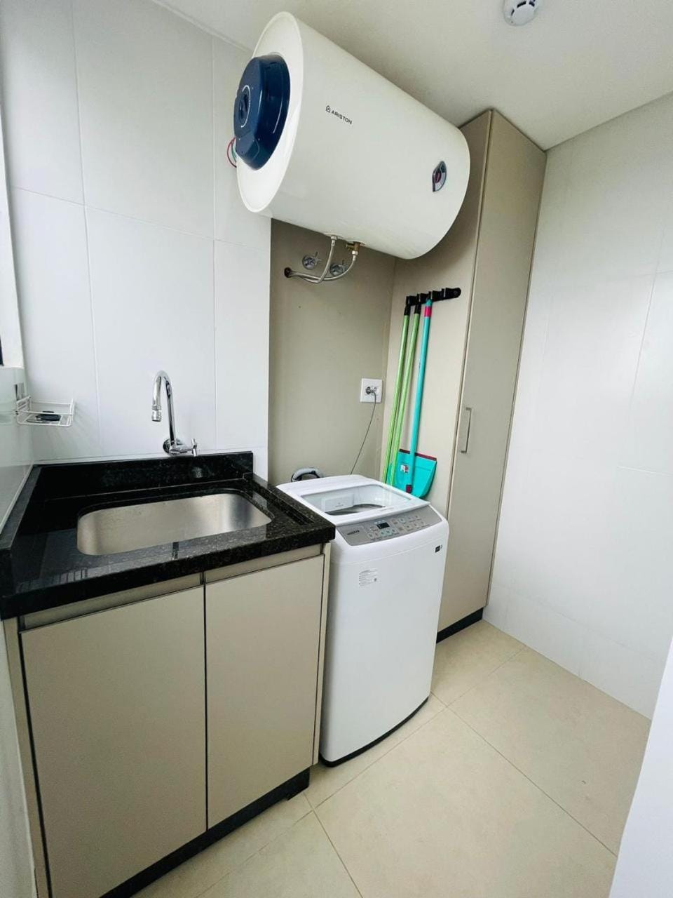 Chic 2 BR in Ciudad del Este Apartment in Misiones Province, Argentina