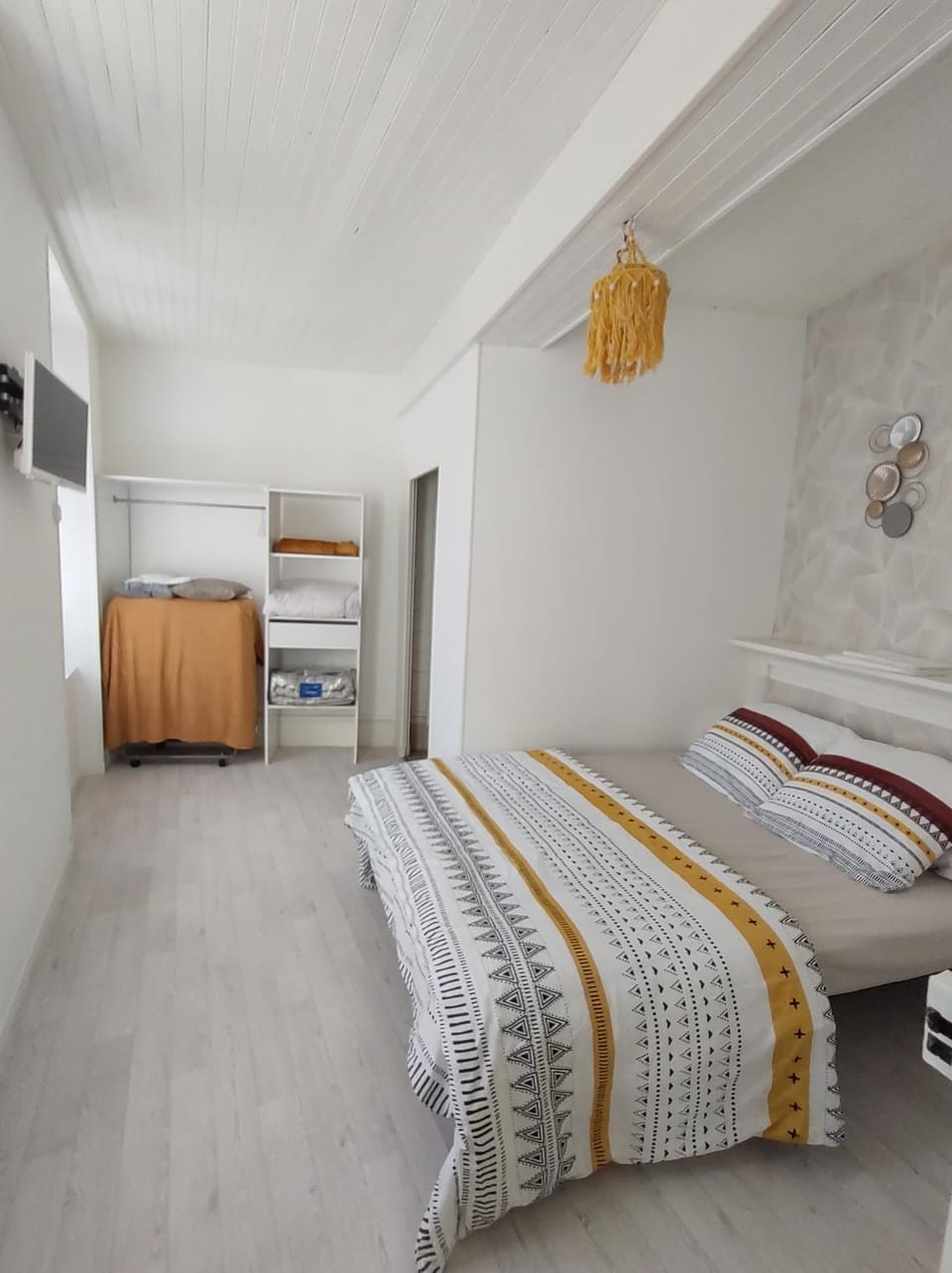 Living room, Bedroom