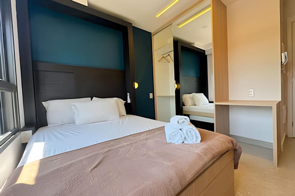 Bed, Photo of the whole room, wardrobe