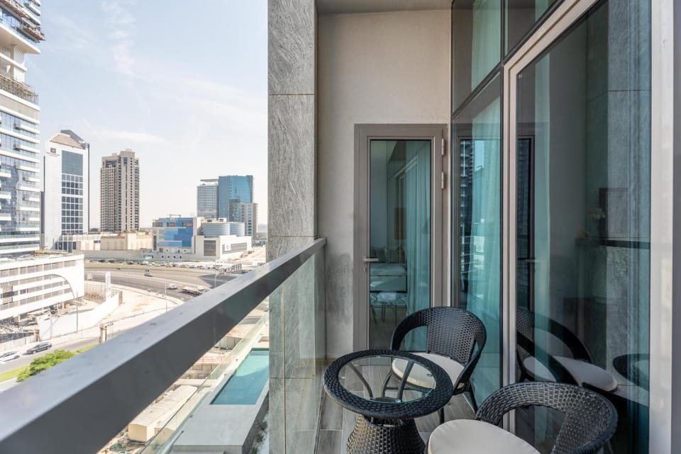 Property building, Balcony/Terrace