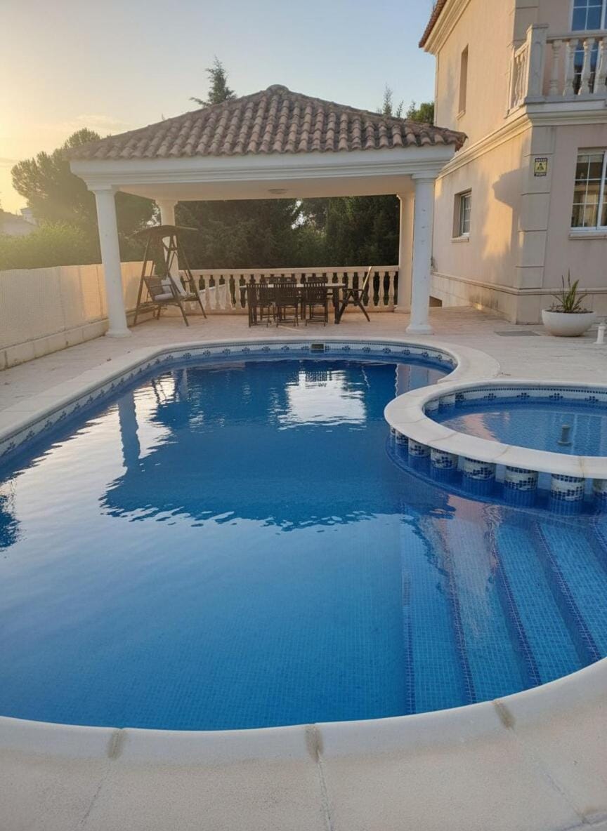 Costa Dorada Villa - Pool BBQ Beach 5min Villa in Baix Penedès
