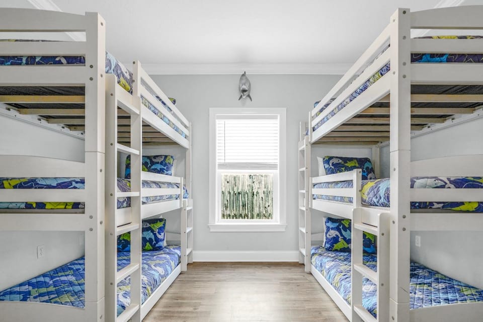 Two Homes, Private Pool, Game Room & Steps to the Beach House in Destin