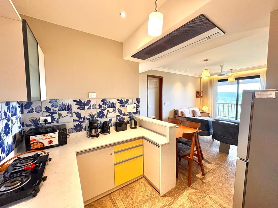 Kitchen or kitchenette, oven, stove, toaster