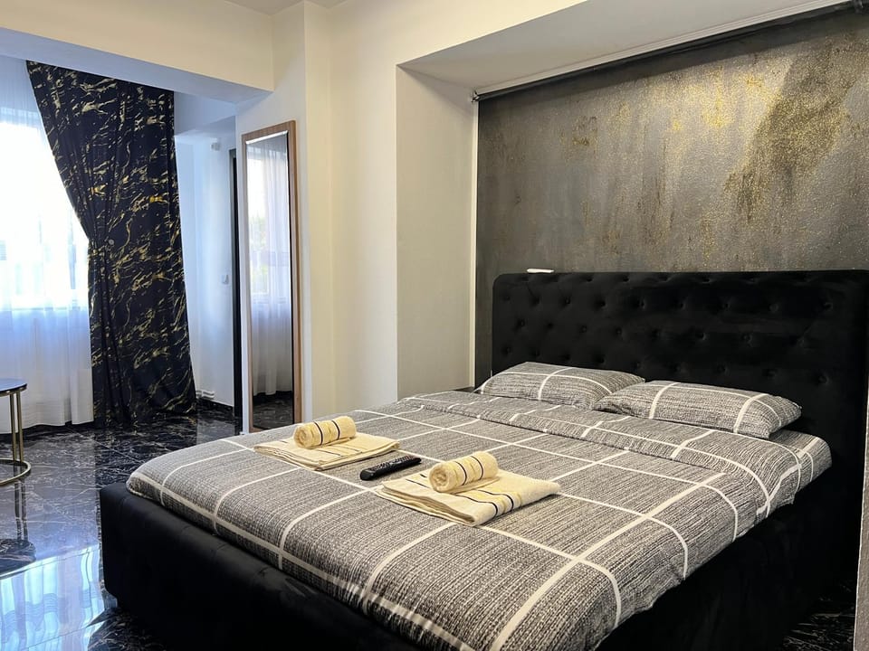 Gray'apartaments 3 Apartment in Craiova