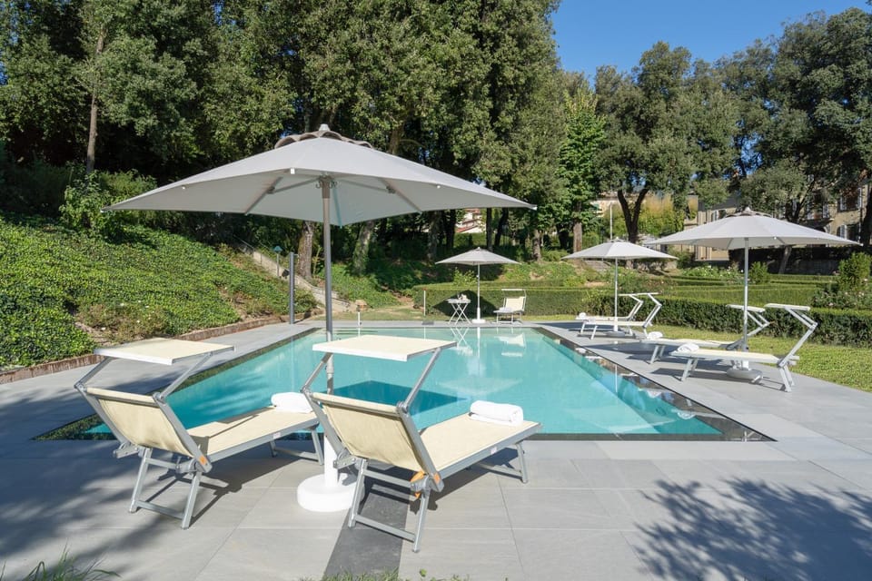 On site, Swimming pool, Swimming pool, Family