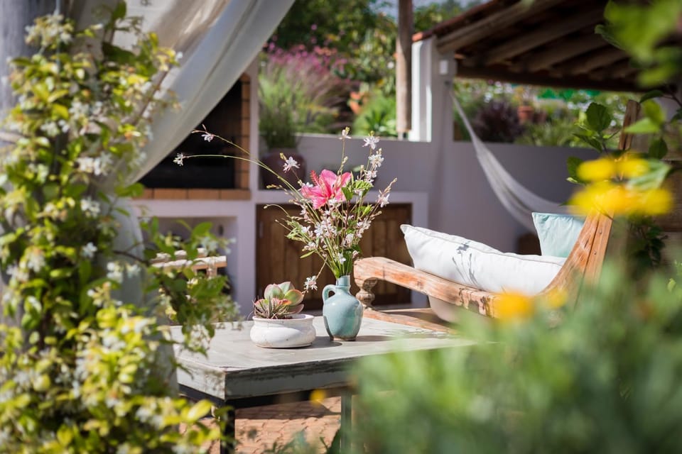 Patio, BBQ facilities, Garden, Balcony/Terrace, Seating area