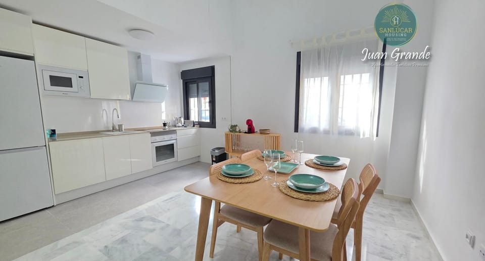Apartamentos Turísticos Juan Grande by Sanlúcar Housing Apartment in Sanlúcar de Barrameda